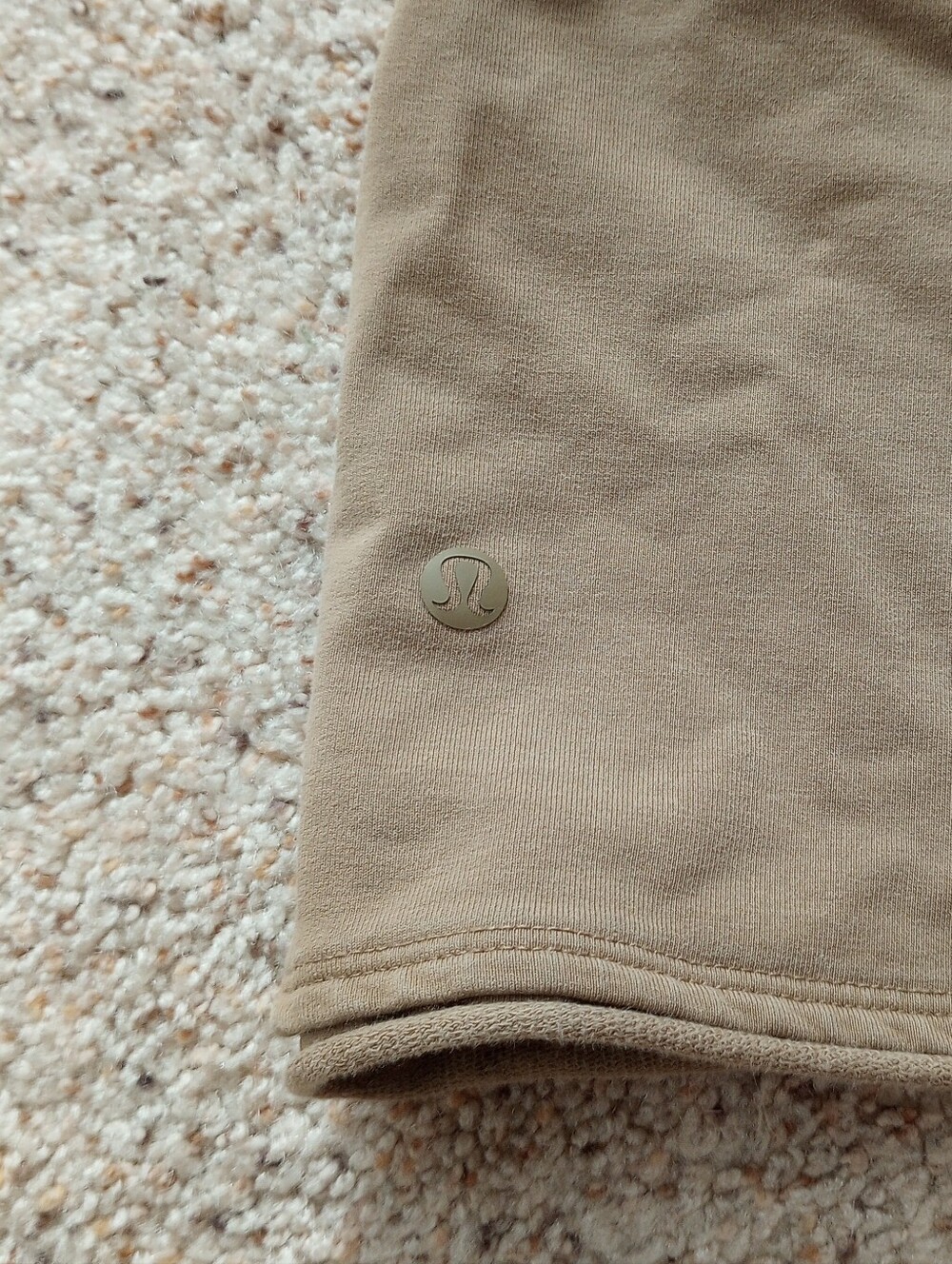 Lululemon Tan Cotton Shorts Size 6 Activewear Gym Workout Comfy Loungewear